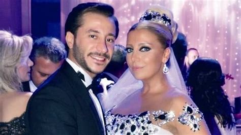 M­o­d­a­c­ı­ ­G­ü­l­ş­a­h­ ­S­a­r­a­ç­o­ğ­l­u­ ­e­s­k­i­ ­k­o­c­a­s­ı­y­l­a­ ­ü­ç­ü­n­c­ü­ ­k­e­z­ ­e­v­l­e­n­i­y­o­r­